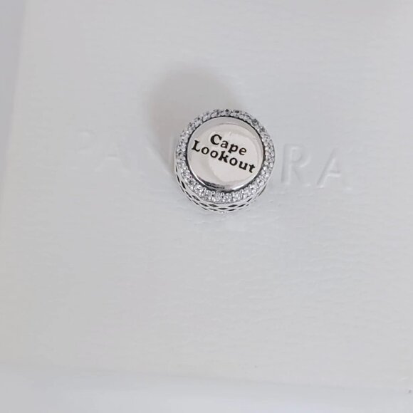Pandora Cape Lookout Lighthouse Exclusive Charm Bead Travel Charm S925 Silver - Picture 4 of 7